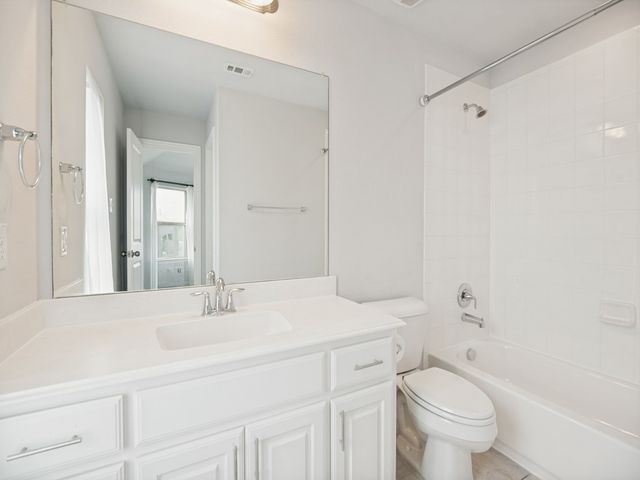 5009 Joseph Street, Lewisville, TX 75056
