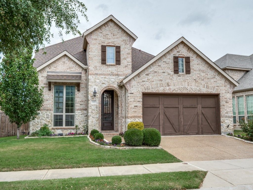 5009 Joseph Street, Lewisville, TX 75056