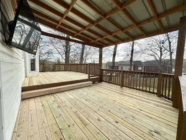 3208 Woodspring Ct, Nashville, TN 37211