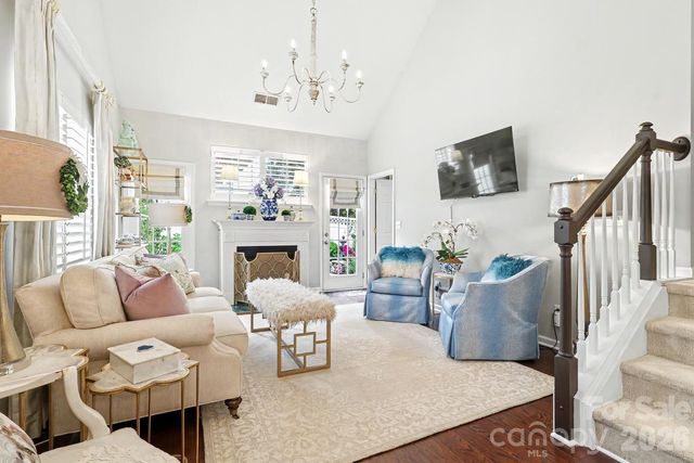 11184 Saintsbury Place, Charlotte, NC 28270