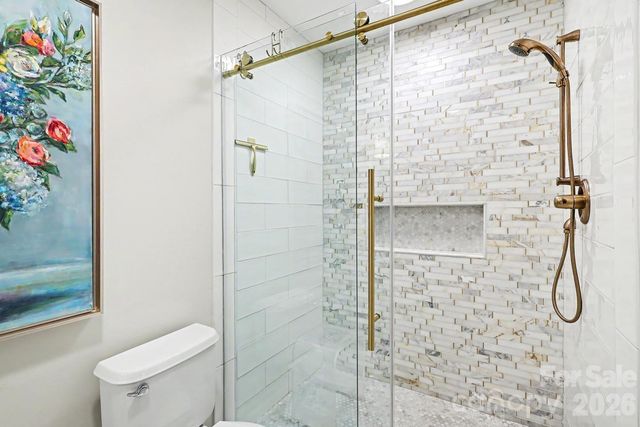 11184 Saintsbury Place, Charlotte, NC 28270