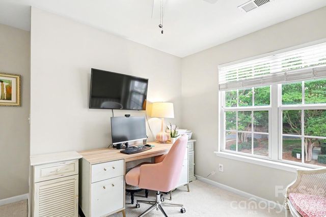 11184 Saintsbury Place, Charlotte, NC 28270