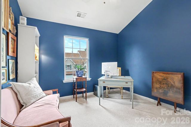 11184 Saintsbury Place, Charlotte, NC 28270