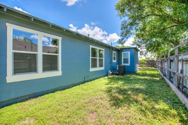 224 N Browning Street, San Angelo, TX 76903
