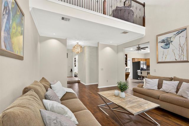 14 Treestar Place, The Woodlands, TX 77381