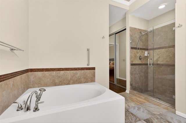 14 Treestar Place, The Woodlands, TX 77381