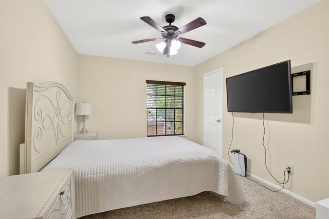 14 Treestar Place, The Woodlands, TX 77381