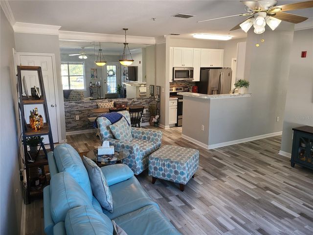 4802 51ST STREET W 1207, Bradenton, FL 34210