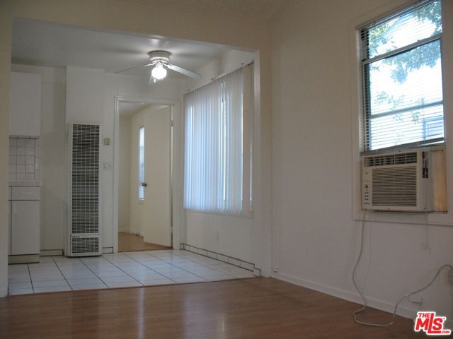 726 Westmount Drive, West Hollywood, CA 90069