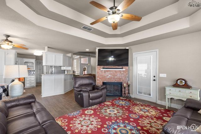 3012 WHITEHALL LANE, Wichita Falls, TX 76309