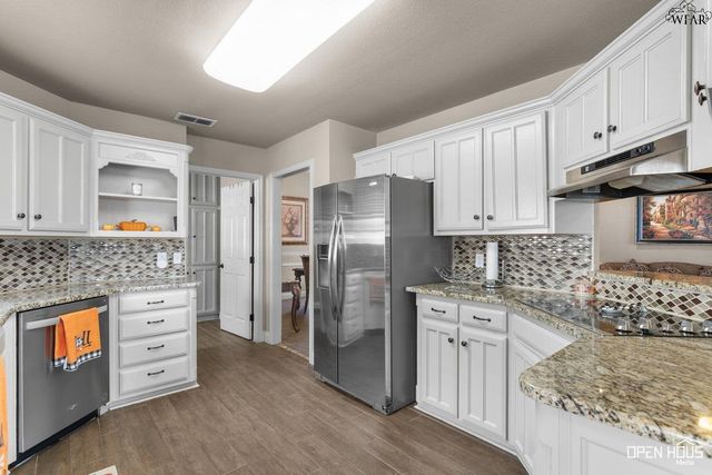 3012 WHITEHALL LANE, Wichita Falls, TX 76309