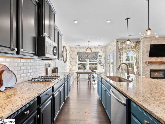 216 Edwin Ellis Drive, Greer, SC 29651