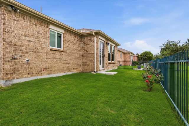 8877 Cantina Bay Lane, Frisco, TX 75036