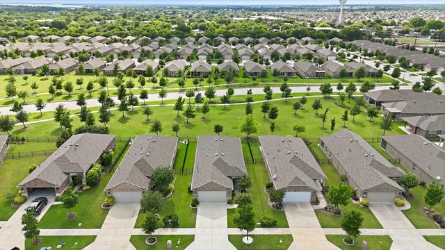 8877 Cantina Bay Lane, Frisco, TX 75036