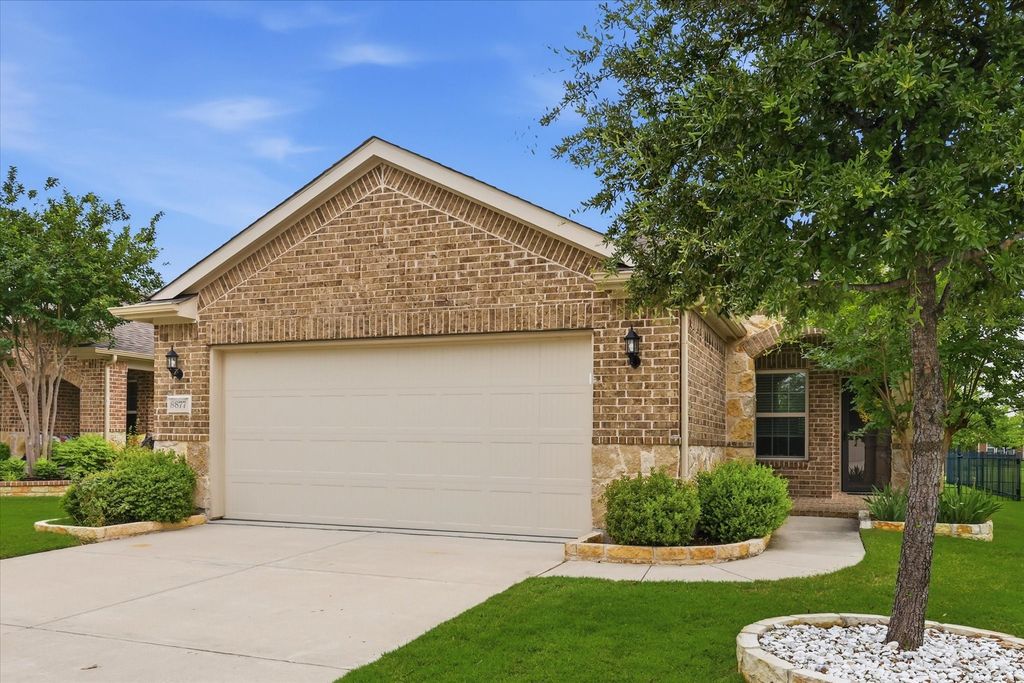 8877 Cantina Bay Lane, Frisco, TX 75036