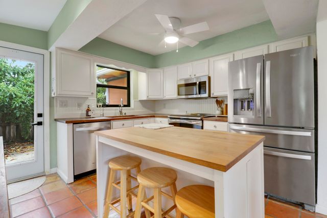1441 Hillcrest Drive, Lake Worth Beach, FL 33461