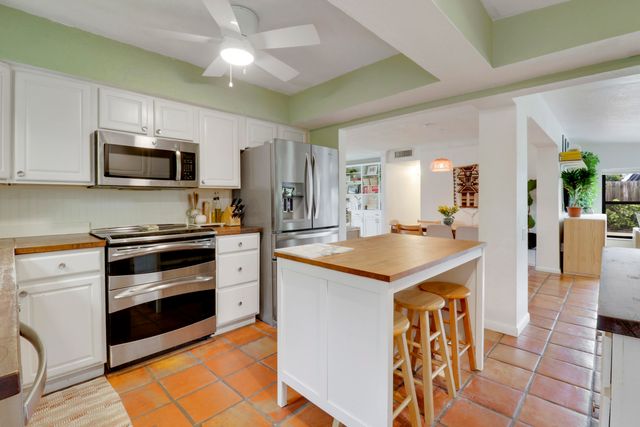 1441 Hillcrest Drive, Lake Worth Beach, FL 33461