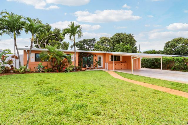 1441 Hillcrest Drive, Lake Worth Beach, FL 33461