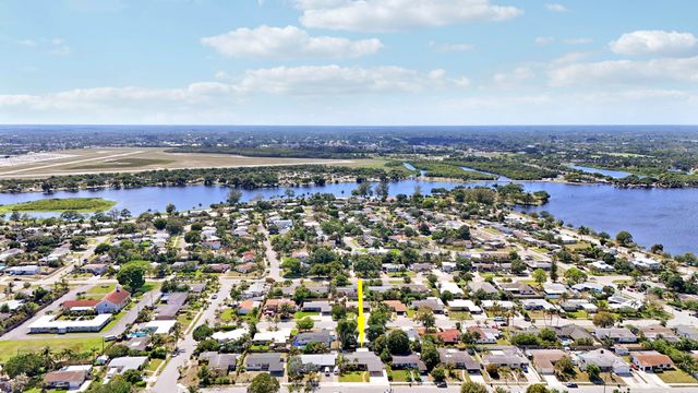 1441 Hillcrest Drive, Lake Worth Beach, FL 33461