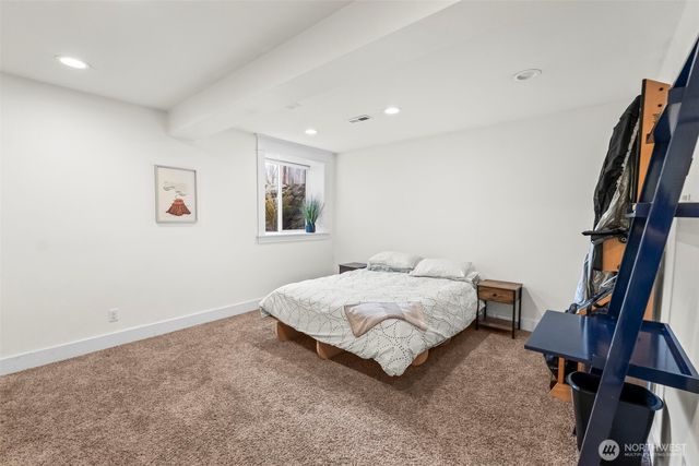 3322 N 25th Street, Tacoma, WA 98406