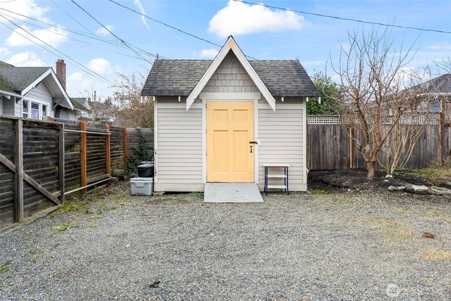 3322 N 25th Street, Tacoma, WA 98406