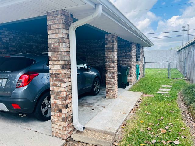130 Kellie Dr, Houma, LA 70360