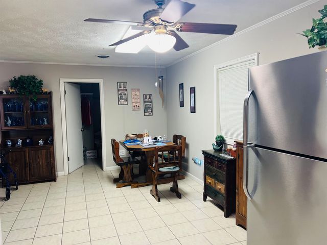130 Kellie Dr, Houma, LA 70360