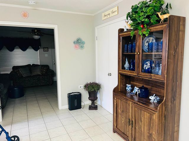130 Kellie Dr, Houma, LA 70360