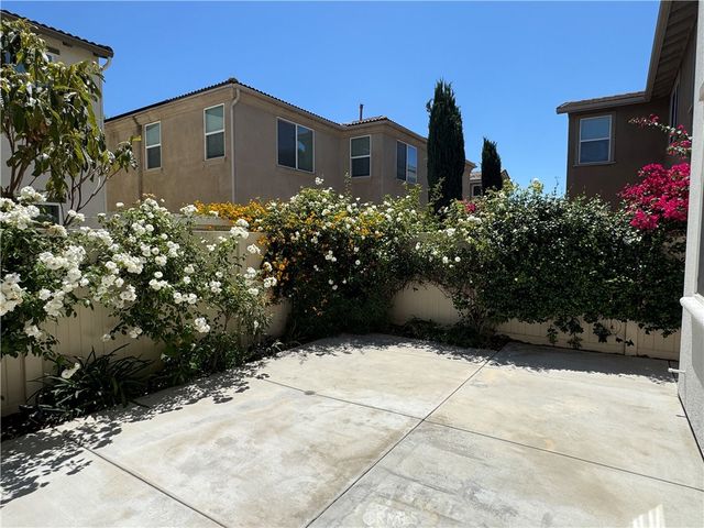 6955 LaRochelle, Chino, CA 91710