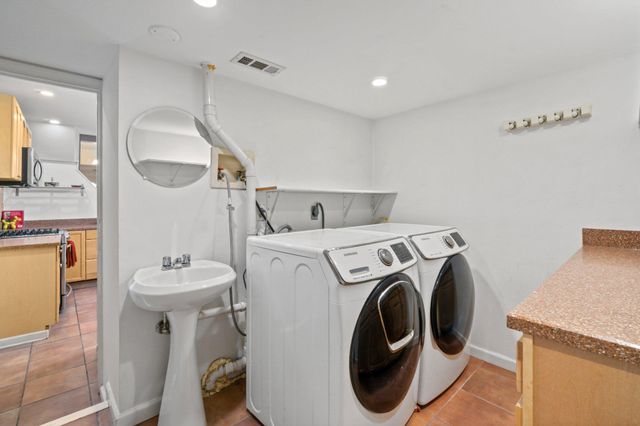 1318 S HANOVER ST S, Baltimore, MD 21230