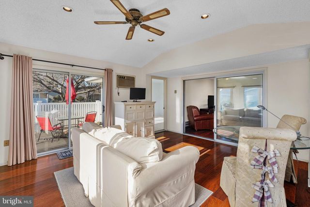 801-B POMPTON RD, Monroe Township, NJ 08831