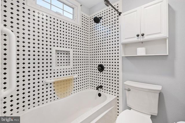 801-B POMPTON RD, Monroe Township, NJ 08831