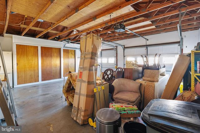 801-B POMPTON RD, Monroe Township, NJ 08831