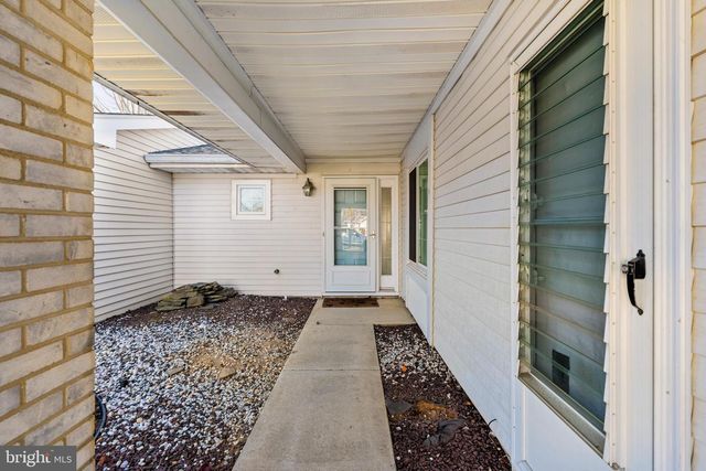 801-B POMPTON RD, Monroe Township, NJ 08831