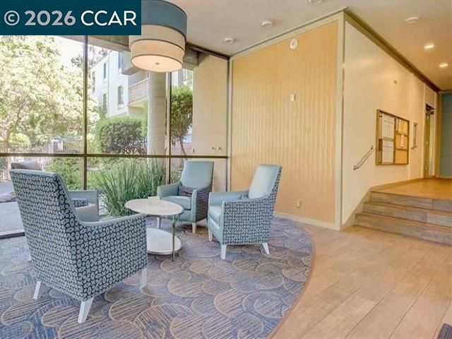 450 N Civic Dr 503, Walnut Creek, CA 94596