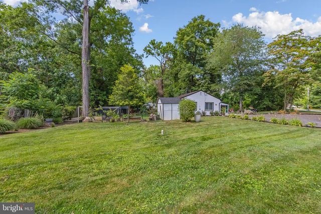 1508 AIRPORT LN, Accokeek, MD 20607