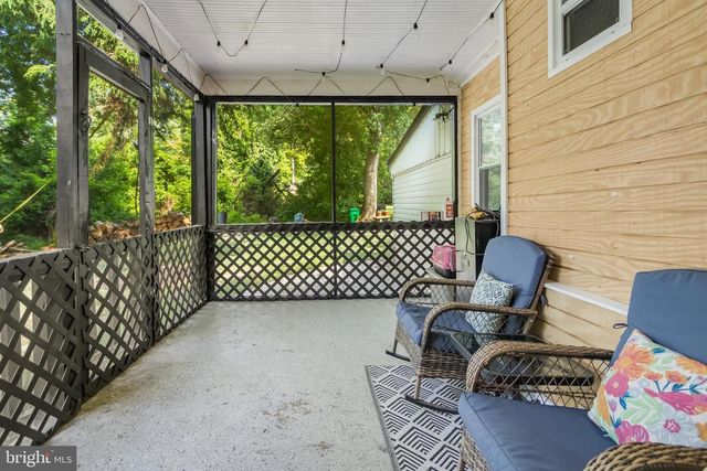 1508 AIRPORT LN, Accokeek, MD 20607