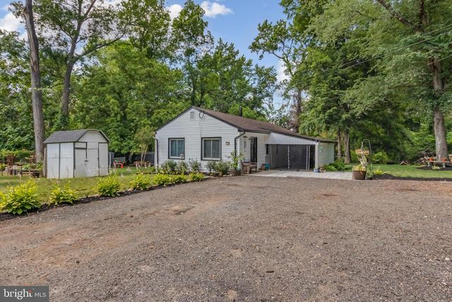 1508 AIRPORT LN, Accokeek, MD 20607