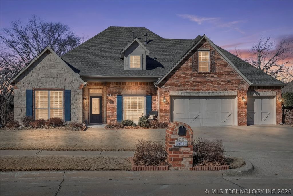 604 S 71st Street, Broken Arrow, OK 74014