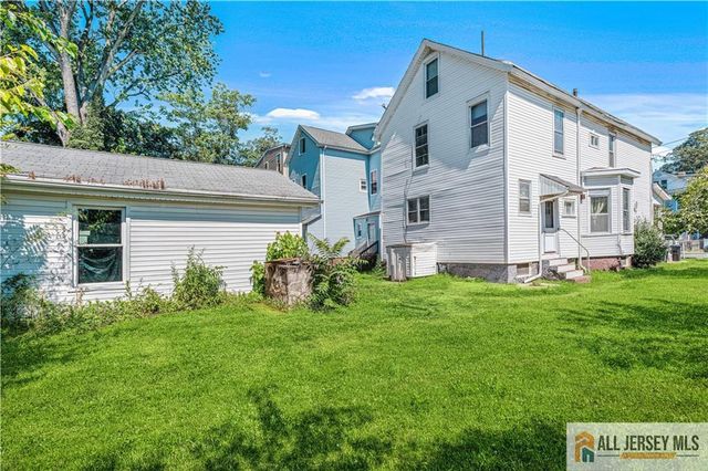 216 Handy Street, New Brunswick, NJ 08901