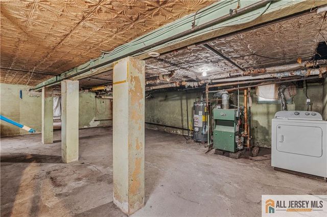 216 Handy Street, New Brunswick, NJ 08901