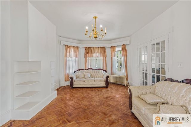216 Handy Street, New Brunswick, NJ 08901