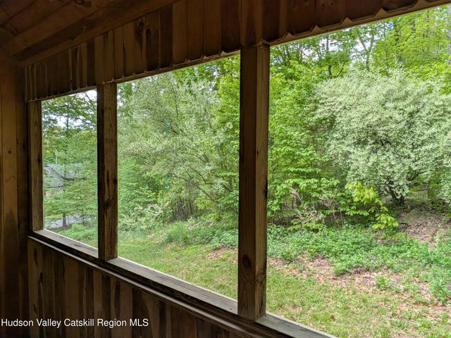 513 S Mountain Road, Gardiner, NY 12525