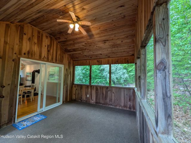 513 S Mountain Road, Gardiner, NY 12525