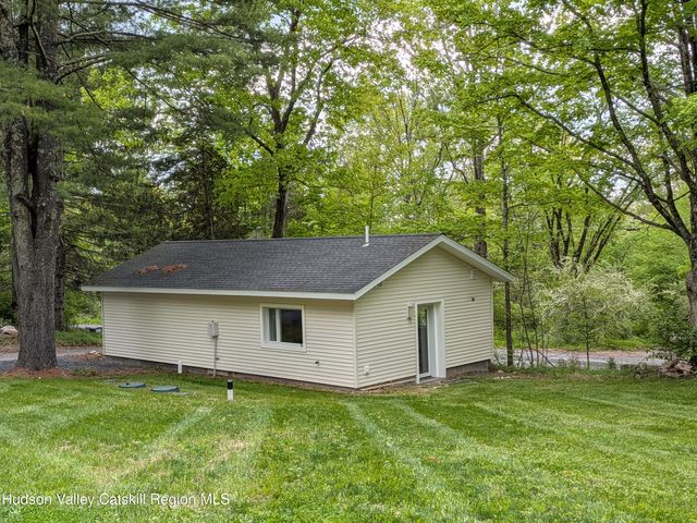 513 S Mountain Road, Gardiner, NY 12525