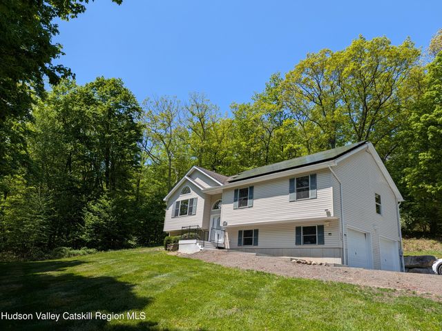513 S Mountain Road, Gardiner, NY 12525