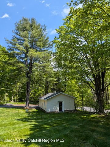 513 S Mountain Road, Gardiner, NY 12525