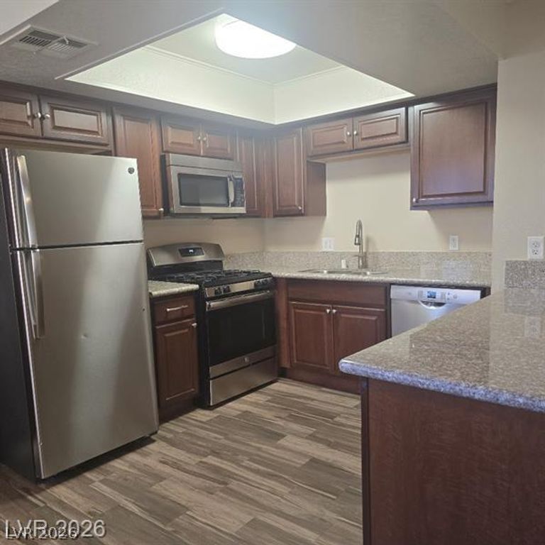 713 Rock Springs Drive 101, Las Vegas, NV 89128 — photo 4