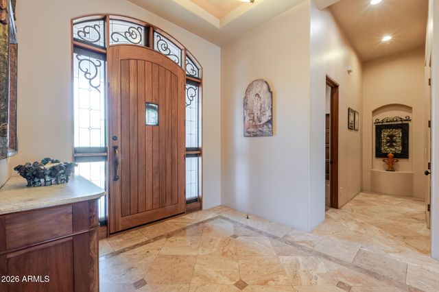 650 N BULLMOOSE Drive, Chandler, AZ 85224