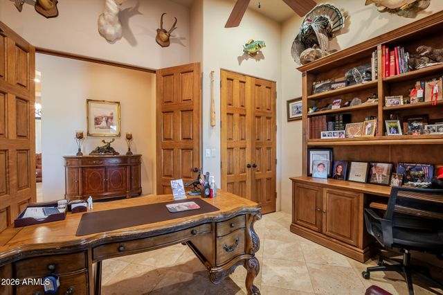 650 N BULLMOOSE Drive, Chandler, AZ 85224